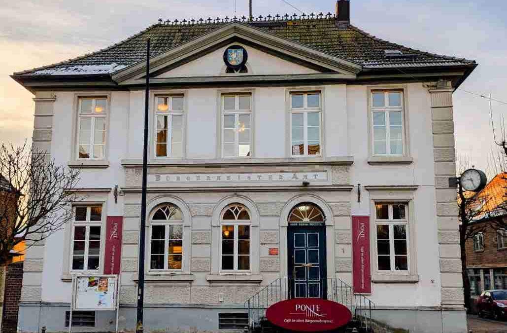 HPZ eröffnet Inklusionscafé PONTE-Café im alten Bürgermeisteramt