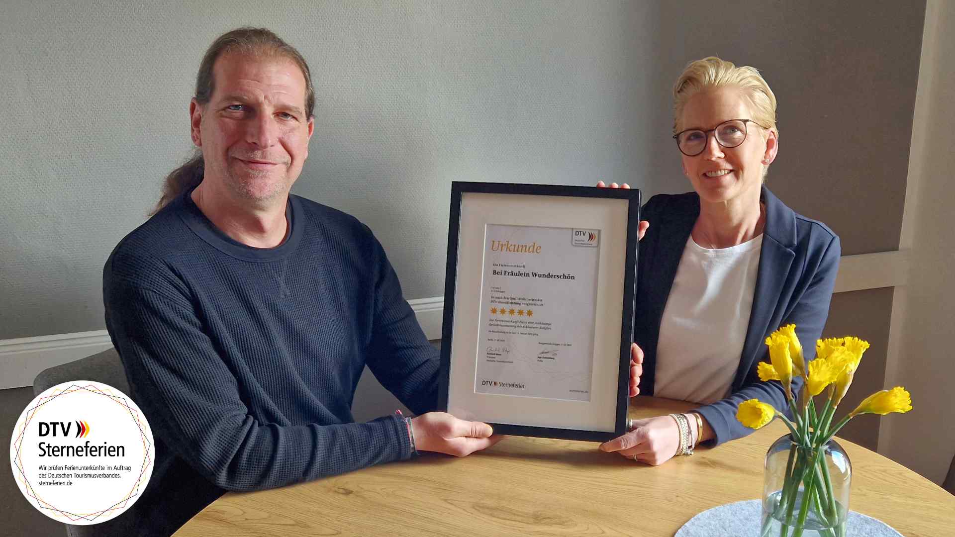 Foto Urkundenüberreichung DTV Sterneferien